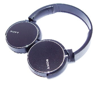 Bluetooth  Sony MDR-XB650BT Extra Bass, Black
